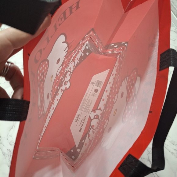 Hello Kitty Tote Bag - Picture 8 of 8